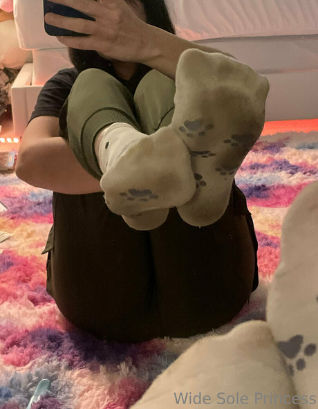 leahsprettyfeet heiße sexy galerie