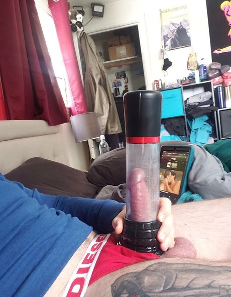 andymoto heiße nackte bild