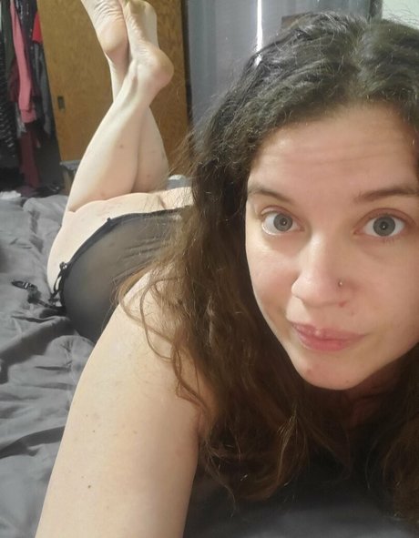 prettylittlecurls xxx nackt foto