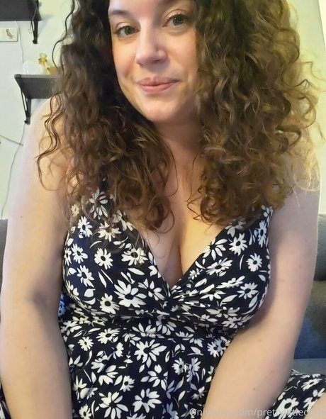 prettylittlecurls heiße freie bild