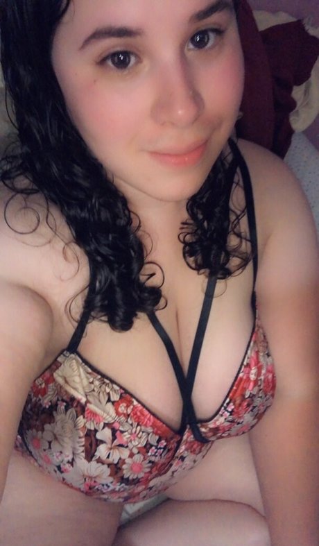 kittyangelfree schauspielerin kunst bilder