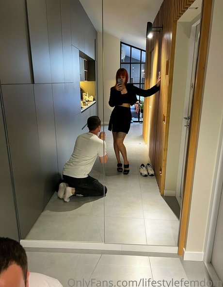 Goddess Kira erwachsene foto