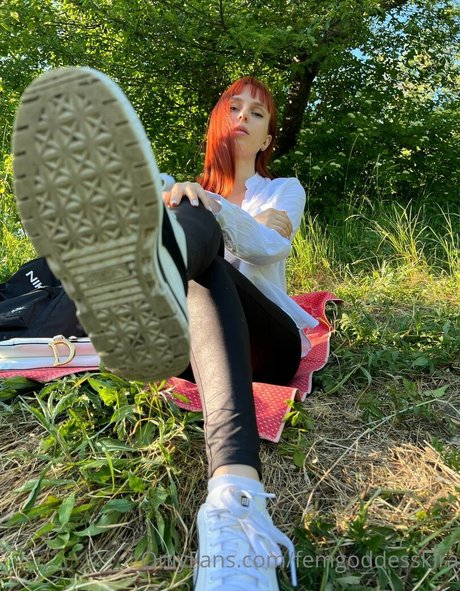 Goddess Kira model freie galerien