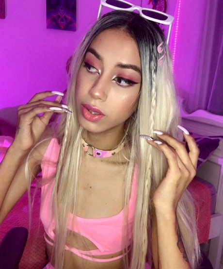 Karoll Valencia xxx pornographische fotos