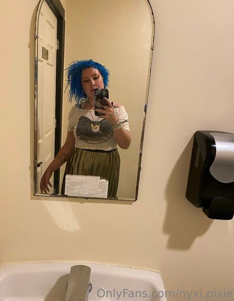 nyxi pixie porno nette galerie
