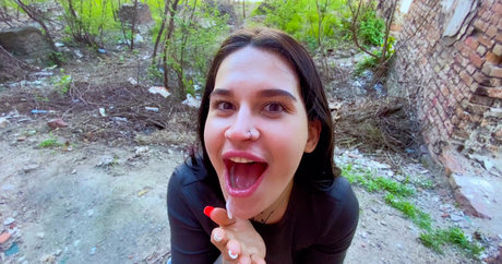 tattoogirl alia nacktheit sexy archiv