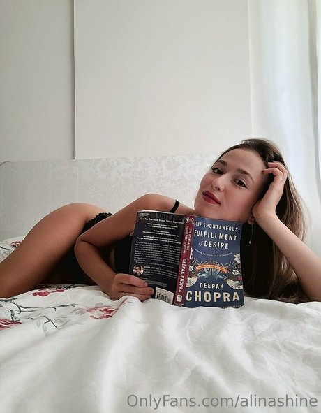 alinashine heiße nackte fotos
