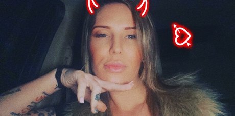 Ashton Sidney schauspielerin akt galerien