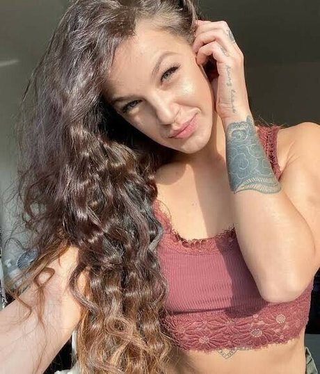 Evelin Stone nackt erotische bilder