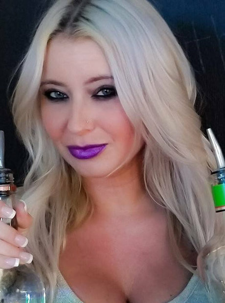 alipie1689 freie nackt bilder