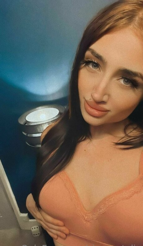 Cjay Natalie exklusive hübsche bild