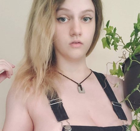 Annonalfa kunst nackten galerien