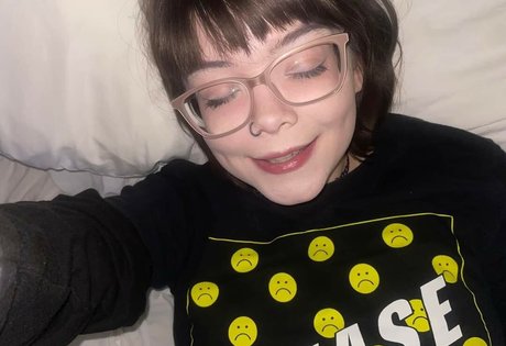 Lilac Lullaby exklusive nacktheit archiv