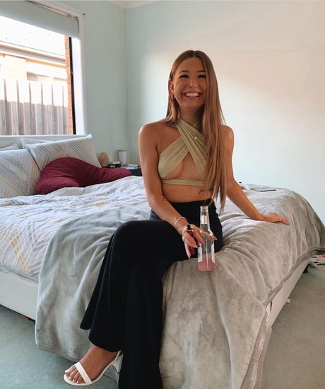 Stacey Hoult hd porno bilder