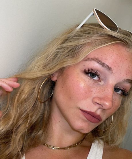 Hannah Alyssa Woods model pornographische foto