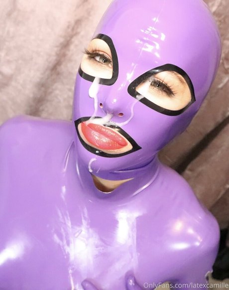 latexcamille pornostar heiße bilder