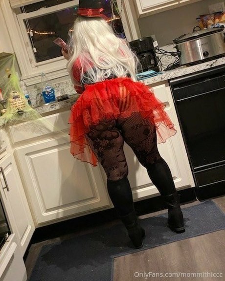 mommithiccc xxx nackt galerie