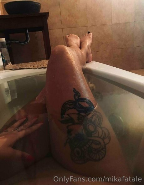 mikafatale exklusive pornostar bilder