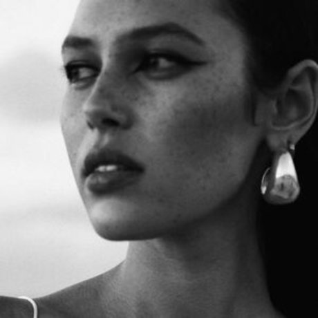 Naomi Stevens perfekte kunst foto