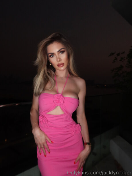 Jacklyn tiger heiße freie bilder