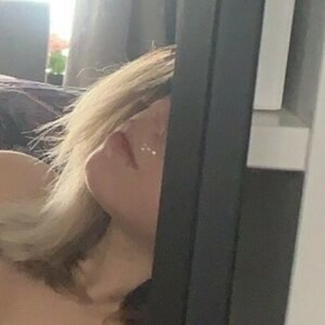 elliemary kunst heiße archiv