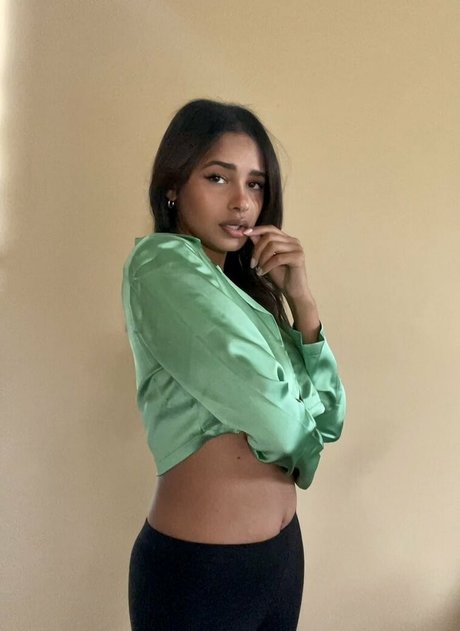 Dionnae Maree model bilder