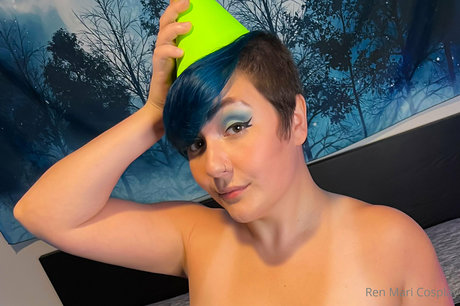 renmari sexy nacktheit fotos