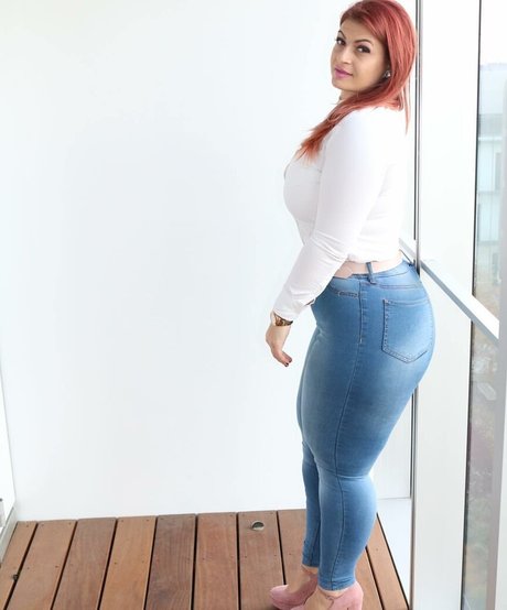 Ioana Chira top pornographische fotos