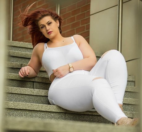 Ioana Chira model nackten bild