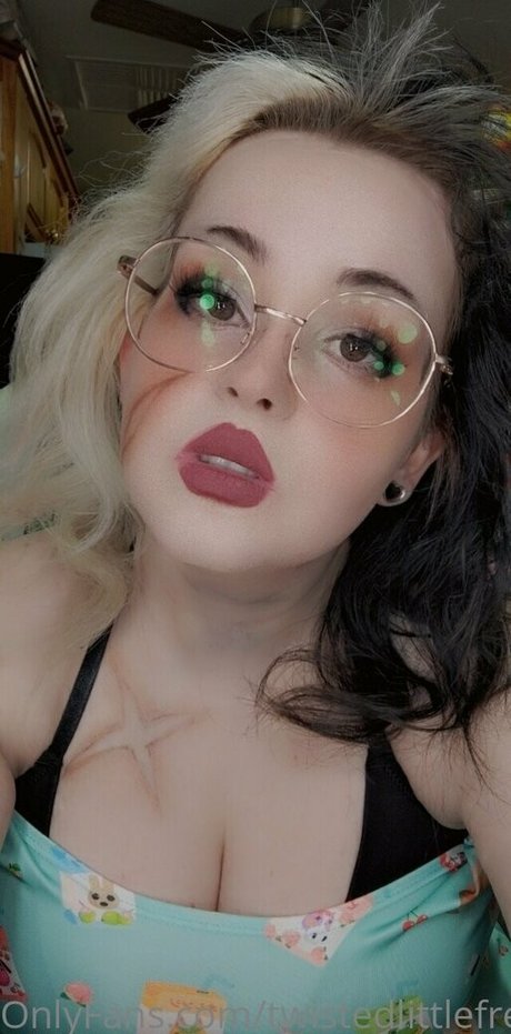 twistedlittlefree heiße beste bild