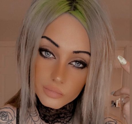 Ts Missy Adair schauspielerin nackten bilder