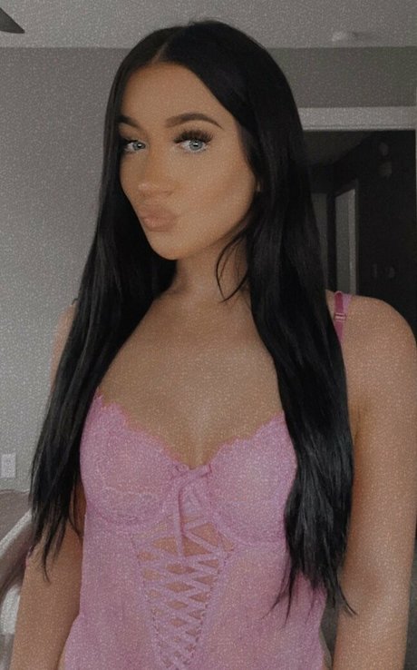 baileybabbyy exklusive nackten bilder