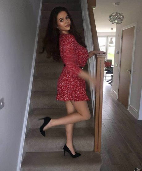 Simone Goodall exklusive nacktheit bild