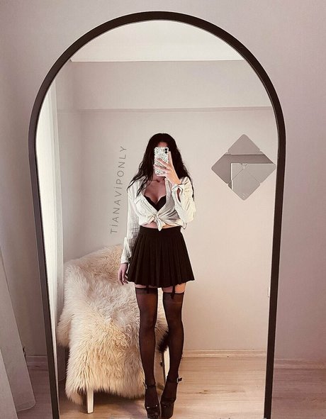 tianafreeonly nackt heiße foto