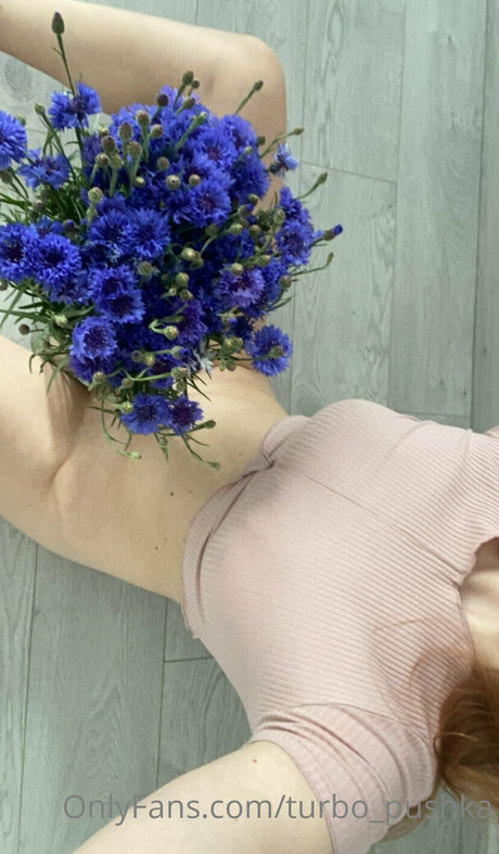 turbo gun kunst nackt bild