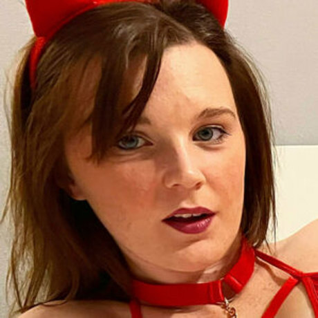 charlotte tease top heiße galerie