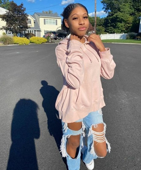 Elyse Rey beste nackt archiv