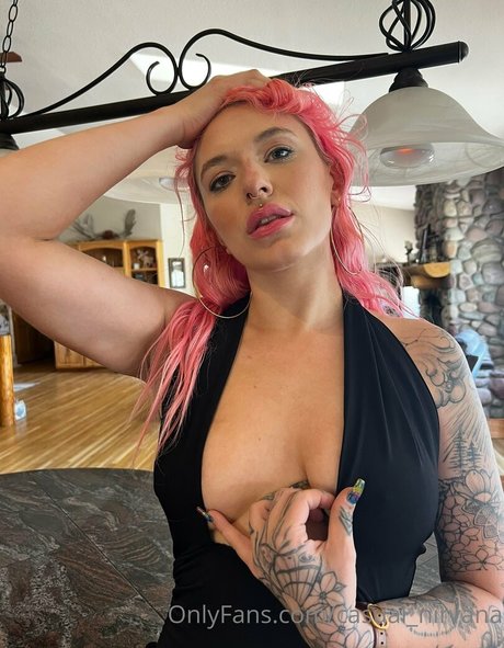 nastynirvanaa heiße schöne galerien