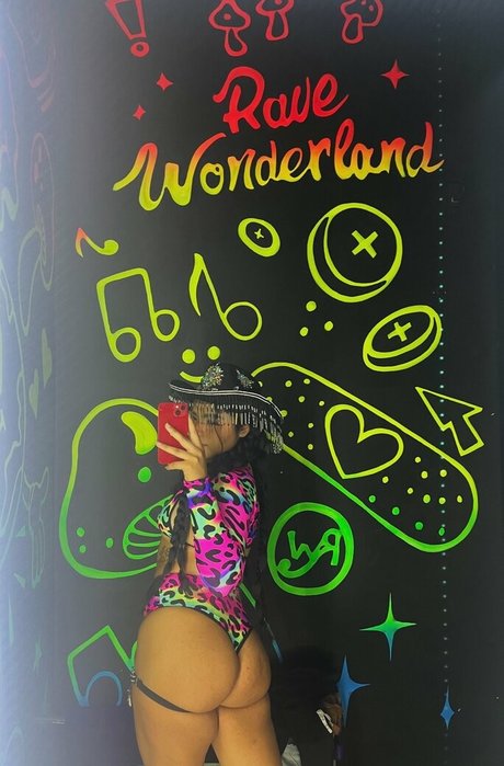 savethesharkss nackte pornostar fotos