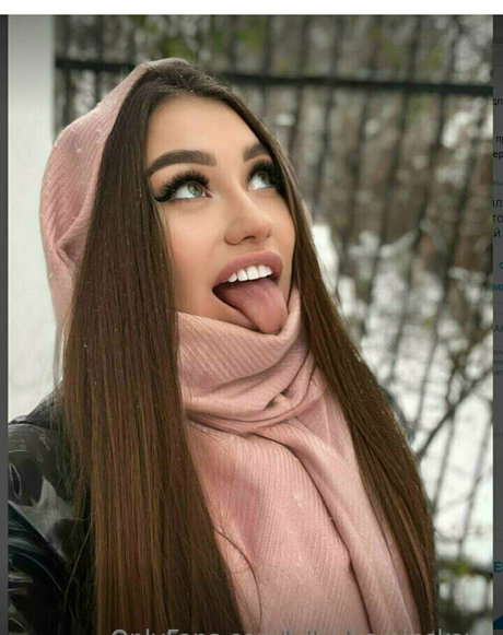 leila kaminskaya schöne akt foto