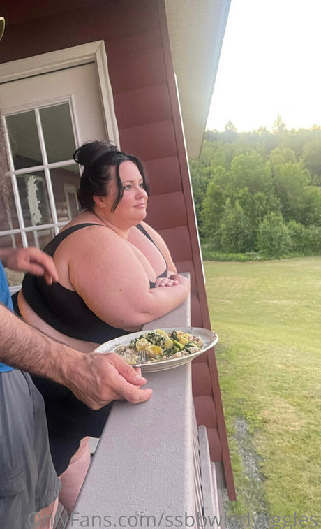 ssbbwladyjiggles xxx exklusive galerie