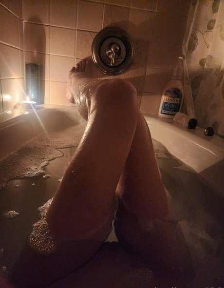 keriberry 420 model erwachsene bilder