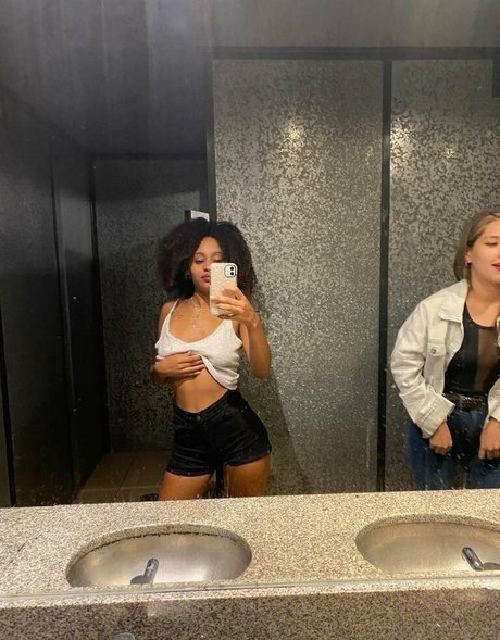 isabellafans00 kostenlose sex fotos