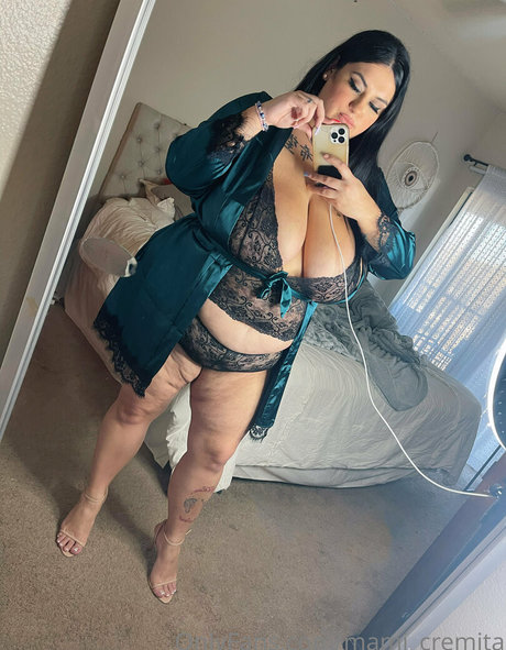 mami cremita heiße top bilder