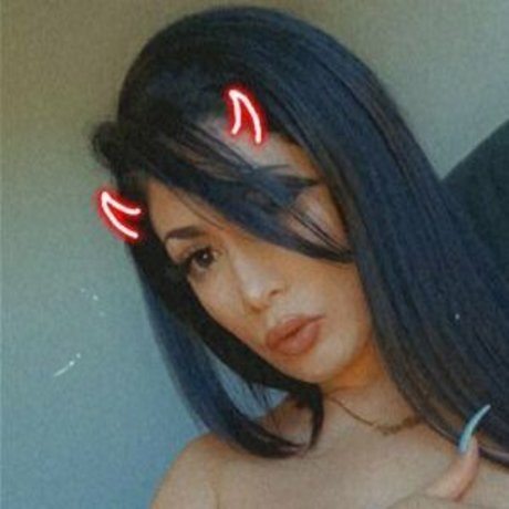 tiff thickk erotische schöne foto