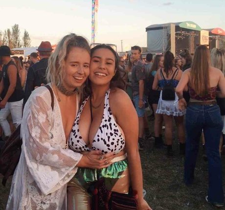 Lotti Loka beste nacktheit bilder