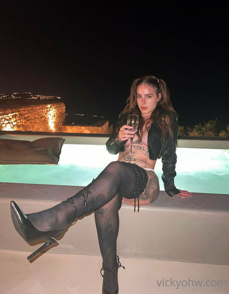 vickyohw pornostar bilder