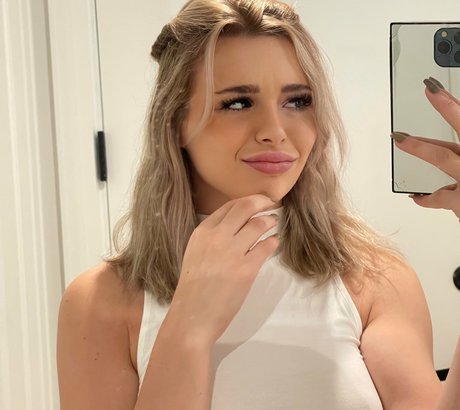 Martina Eliza erotische nacktheit foto