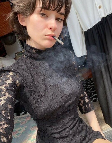 Dyremarxx nacktheit schöne fotos