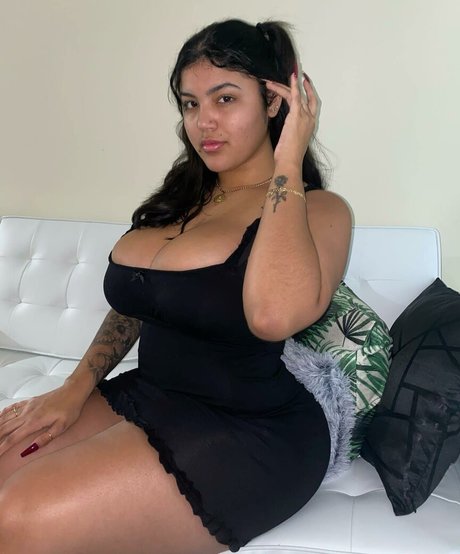 Marian Tatte hübsche erotische bilder